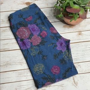 NEW LuLaRoe Tall and Curvy Floral Leggings